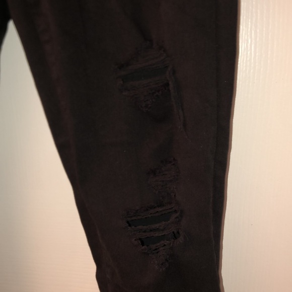 American Eagle Skinny Jeans - Colour : Black - Size : 8 - Picture 4 of 6